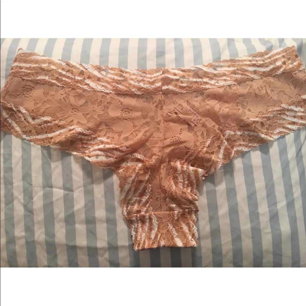 Victoria’s Secret cheeky pantie